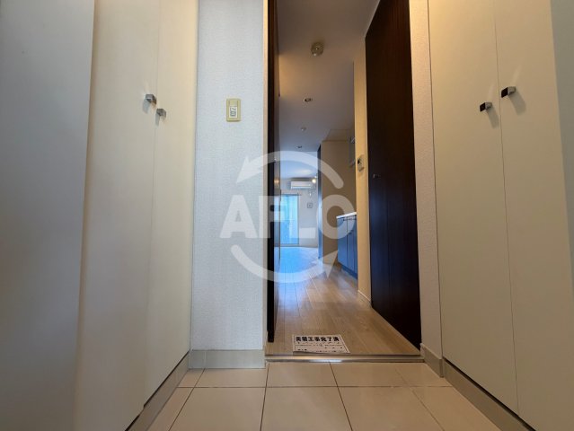 玄関　ディアグランデ難波東　玄関