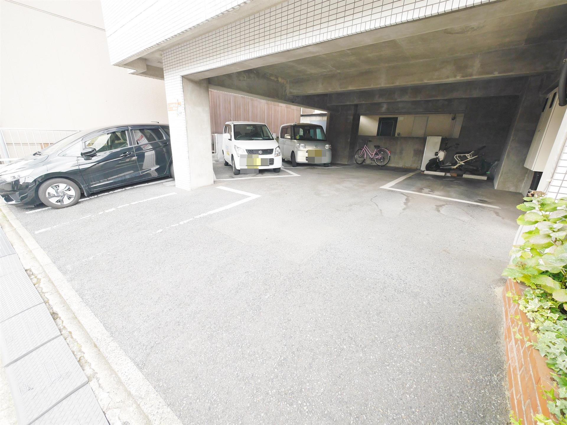 駐車場