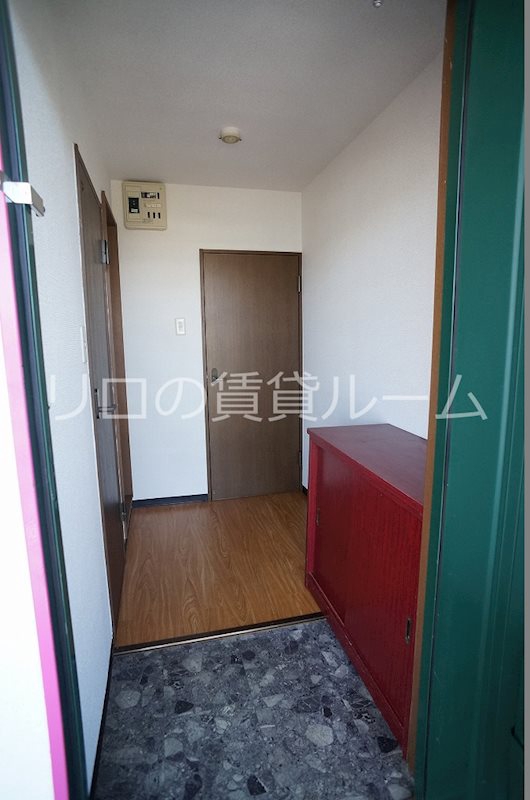 玄関　別号室