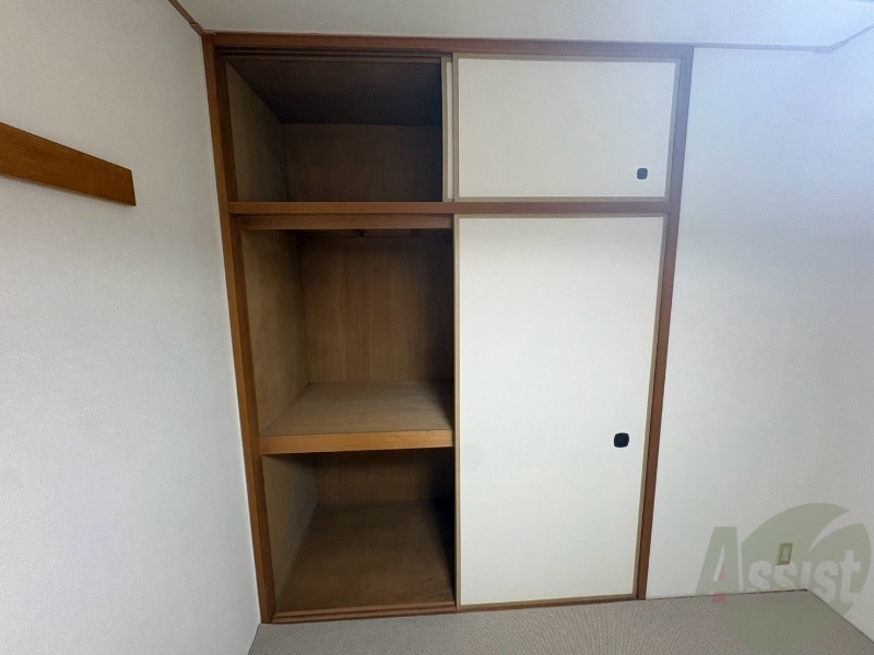 収納　収納もバッチリあるのでお部屋が片付きますよ！