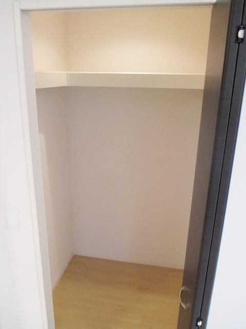 収納　★ウォークインクローゼット付です★