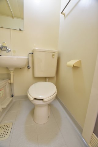 ウィズテリア蔵之内のトイレ写真