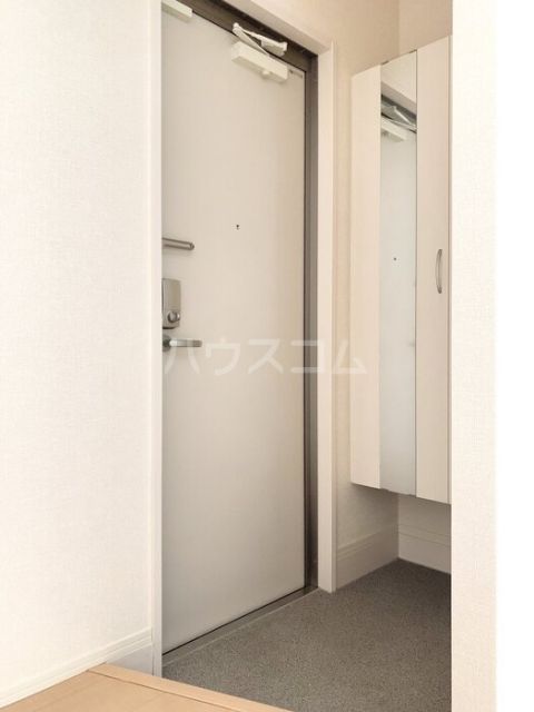 メゾンソレイユの玄関写真