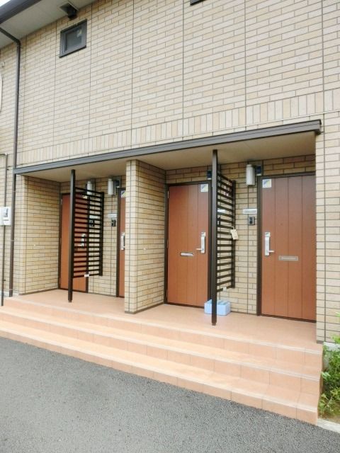 エントランス　お洒落なエントランス風景です
