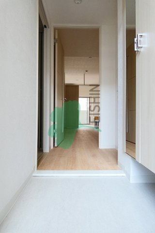 玄関　下駄箱もしっかりついてます！