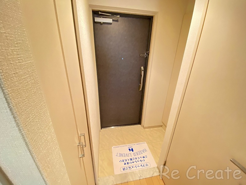 ウィルテラスなんば南の玄関写真