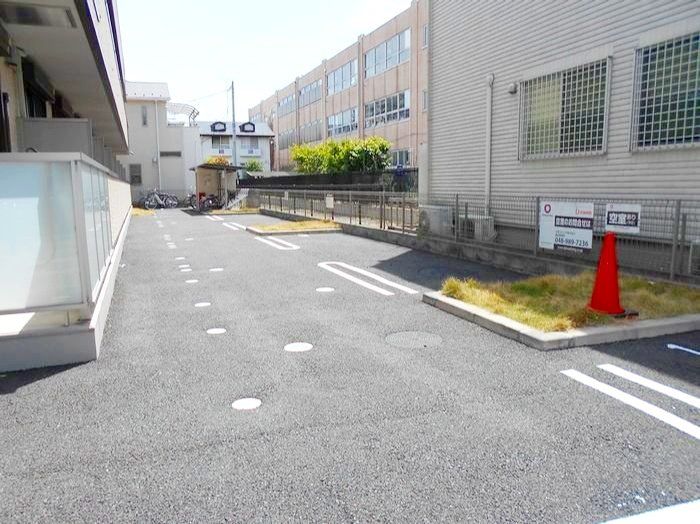 駐車場　★敷地内駐車場★（要空き確認）