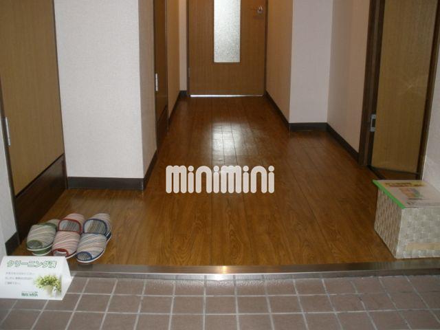 玄関　玄関の眺めです。
