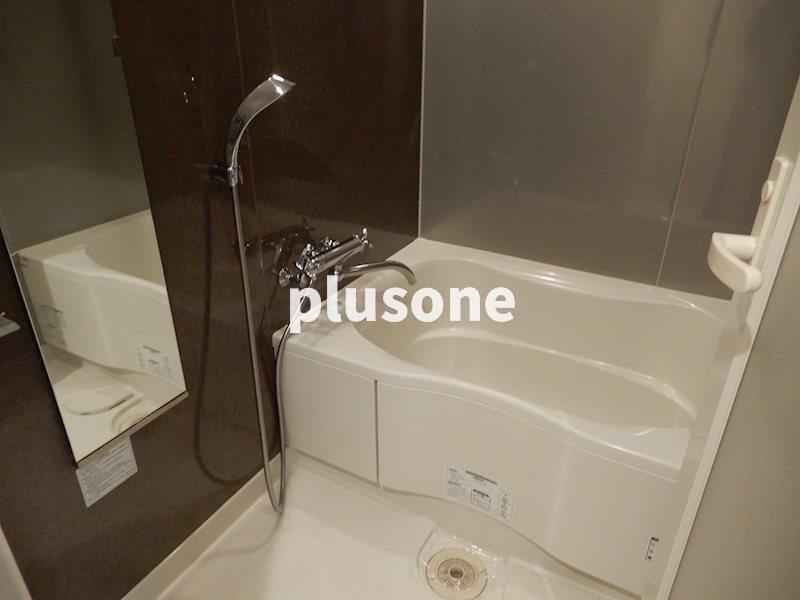 S RESIDENCE福島Luxeの風呂写真