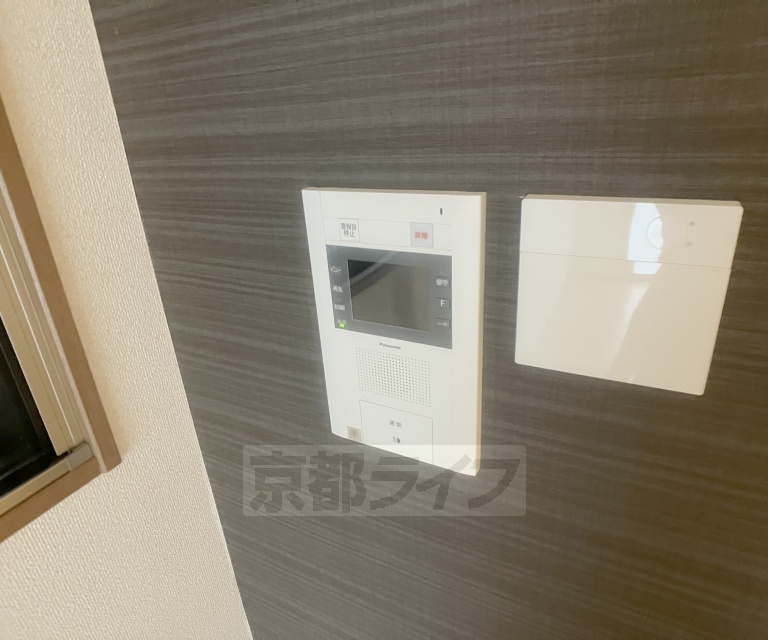 セキュリティ　インターホンです