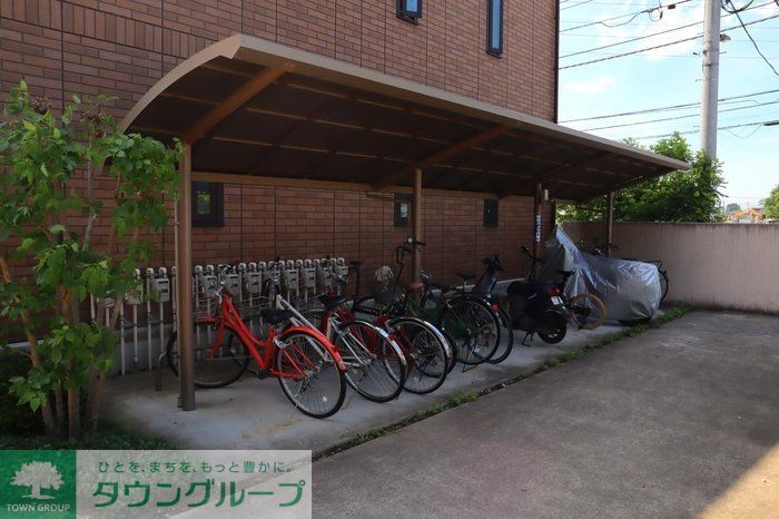 バンゴサン大宮の外観写真