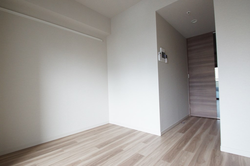 その他部屋・スペース　清潔感のあるフローリングのお部屋です