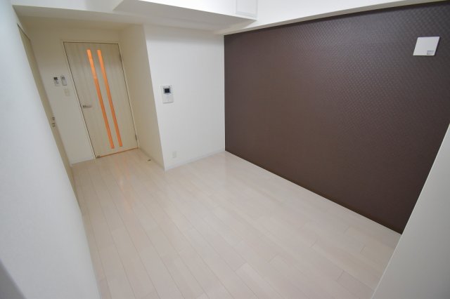 Luxe天神橋の居間写真