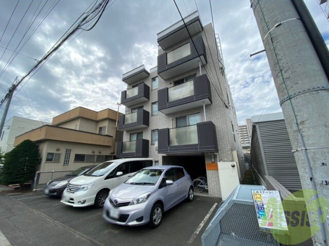 建物外観　札幌市東区北１２条東「トライフォース１２」