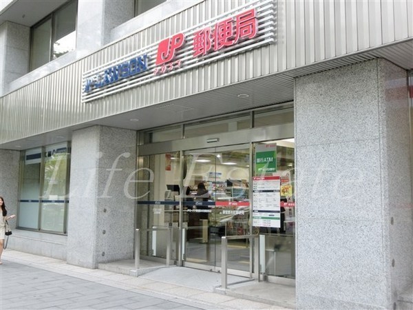 コンビニ　ローソンJPローソン御堂筋本町郵便局店（コンビニ）まで164m