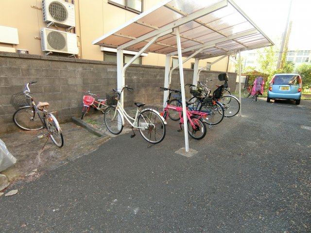 その他共有部分　自転車置き場