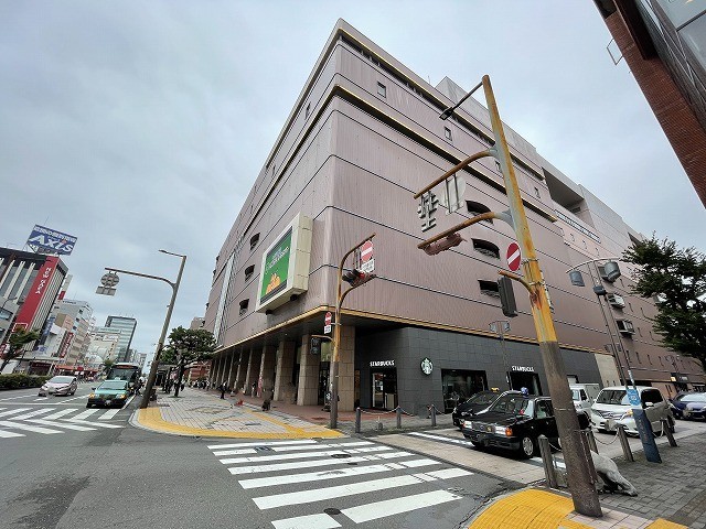 スーパー　トキハ　本店（スーパー）まで612m