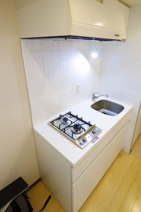キッチン　＊同物件、別部屋になります。