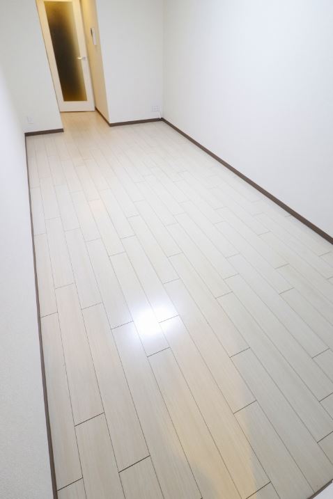 居室・リビング　＊同物件、別部屋になります。