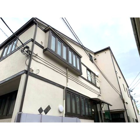 建物外観　落ち着いた雰囲気。
