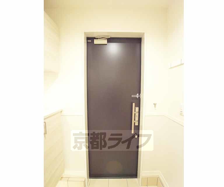 その他設備　しっかりとしたドアです。