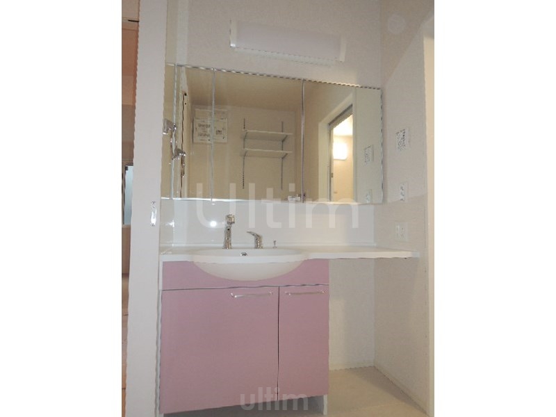 洗面設備　※他のお部屋です、ご参考までに
