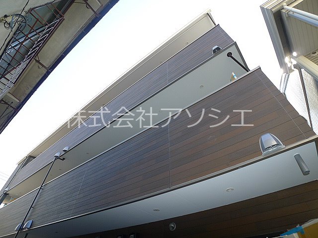 建物外観　J・TOWNのご紹介は住まいの窓口アソシエにお任せ下さい。