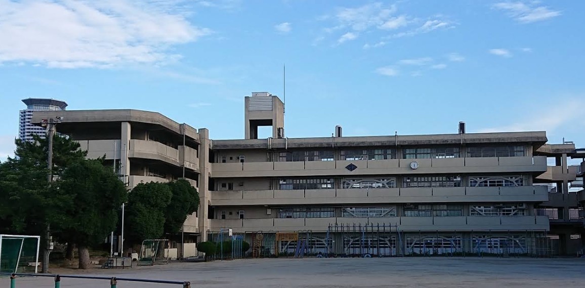 小学校　吹田第三小学校（小学校）まで397m