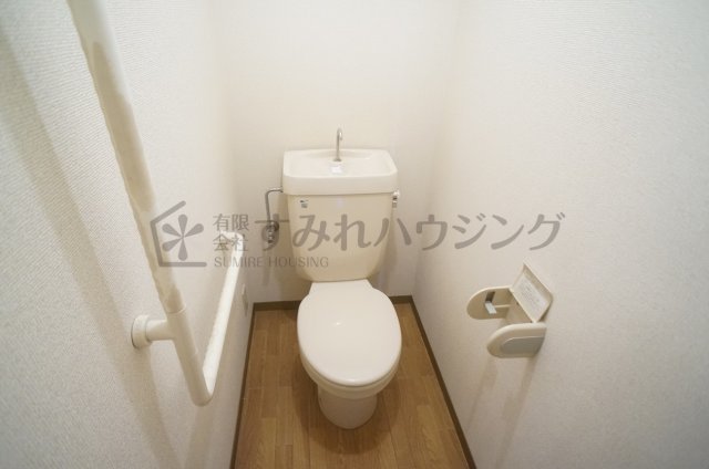 トイレ　参考、同建物・反転間取りの号室