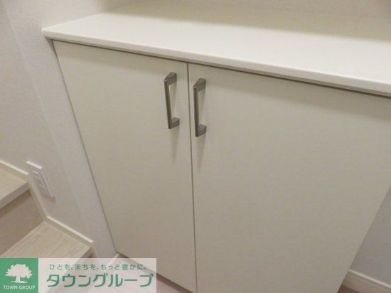 玄関　★お問い合わせはタウンハウジングまで★