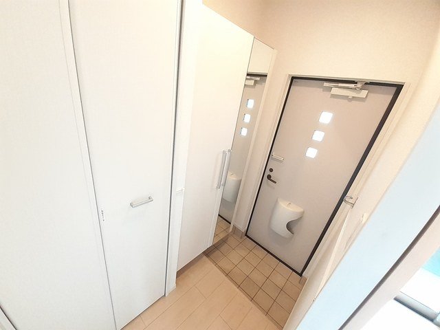 コラードAの玄関写真
