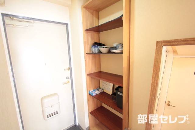 玄関　玄関の雰囲気も良好です。（イメージ）