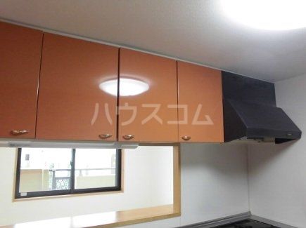 【名古屋市守山区鼓が丘のマンションのキッチン】