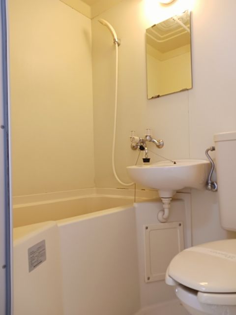 バス・シャワールーム