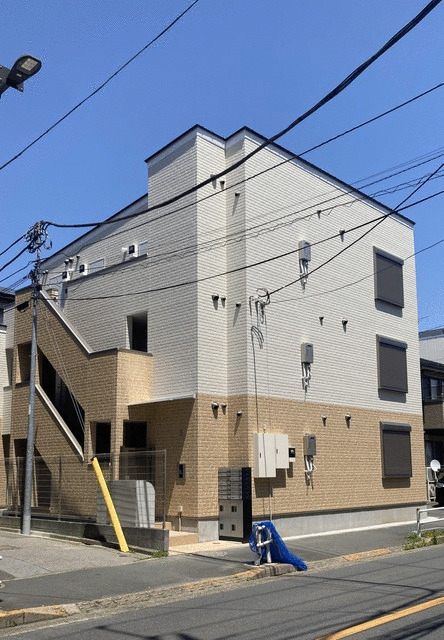 【ブラン堀切菖蒲園の建物外観】