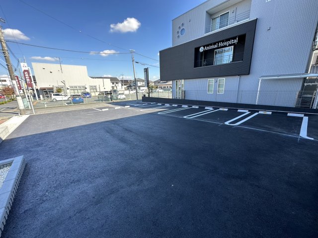 【深谷市桜ケ丘のアパートの駐車場】