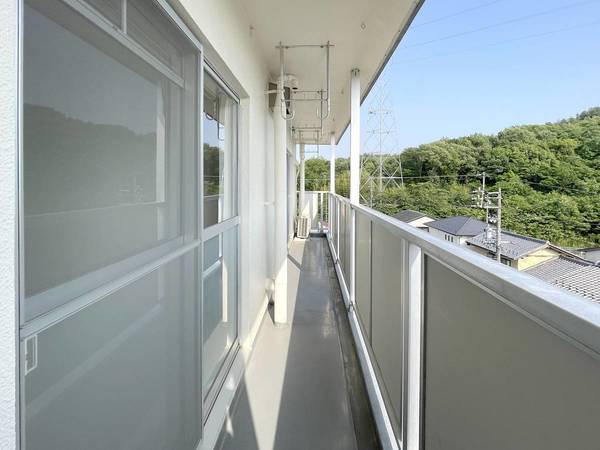 バルコニー　ビレッジハウスの同一物件・同一タイプの間取りの写真です