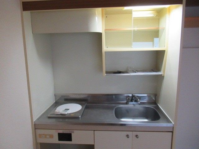 キッチン　※別部屋参考写真