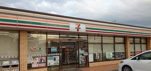 コンビニ　セブンイレブン木更津金田店（コンビニ）まで450m