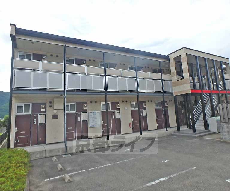 レオパレス曽我部の外観写真