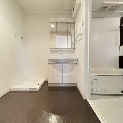 洗面設備　同仕様タイプです