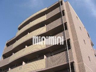 建物外観　２トーンカラーの落ち着いた色の外観