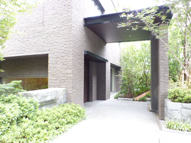 エントランス　エントランス