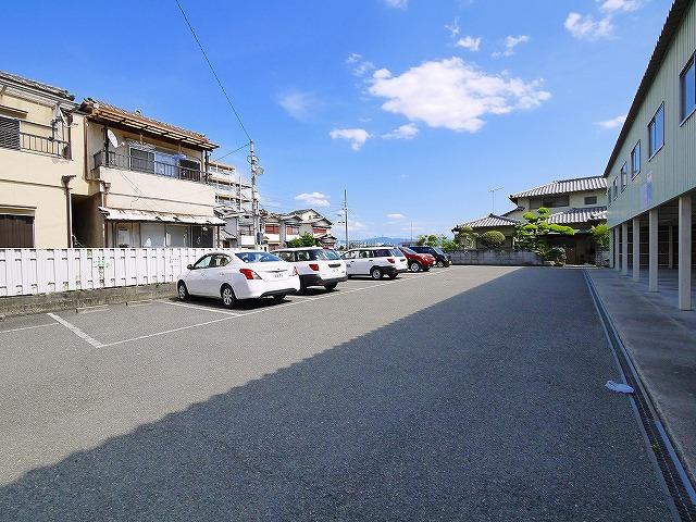 駐車場　カースペースがあります