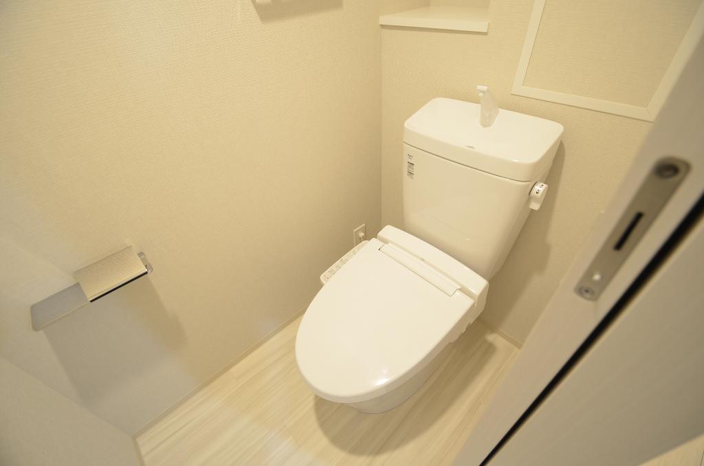 トイレ　シャワー付トイレ