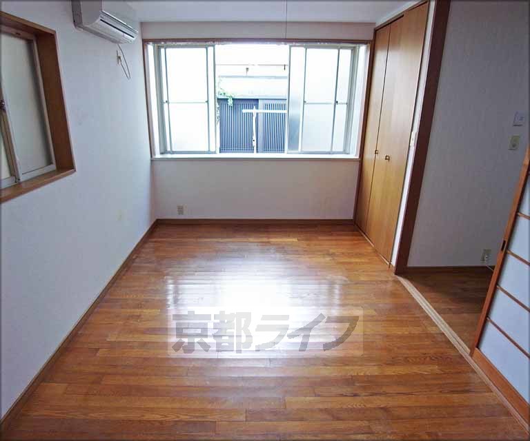 居室・リビング　お部屋です
