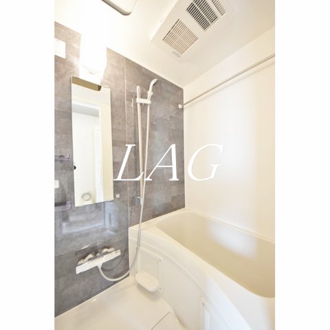 バス・シャワールーム　お風呂です。