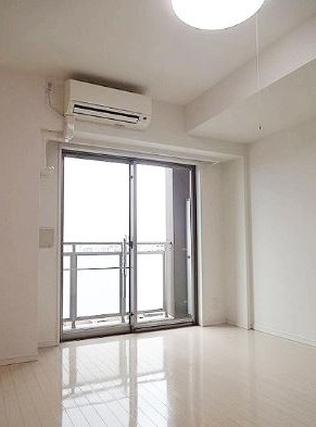 居室・リビング　★広々居室スペース★