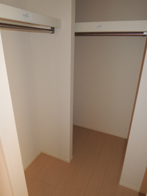 収納　ウォークインクローゼット