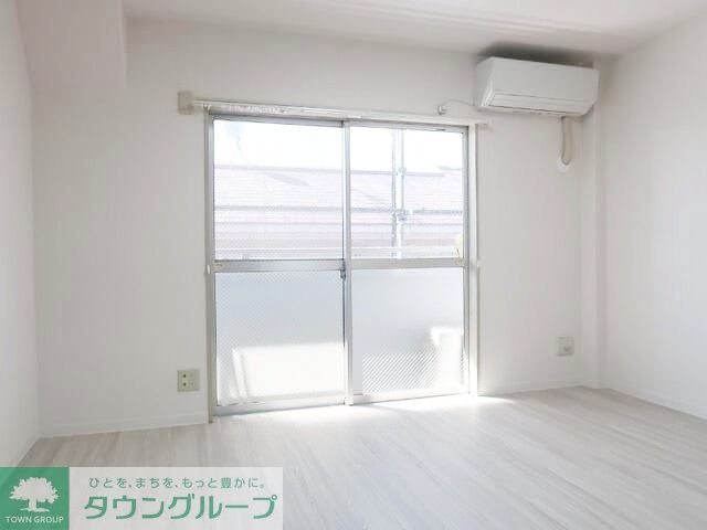 居室・リビング　★お部屋探しは株式会社タウンハウジング東京まで★